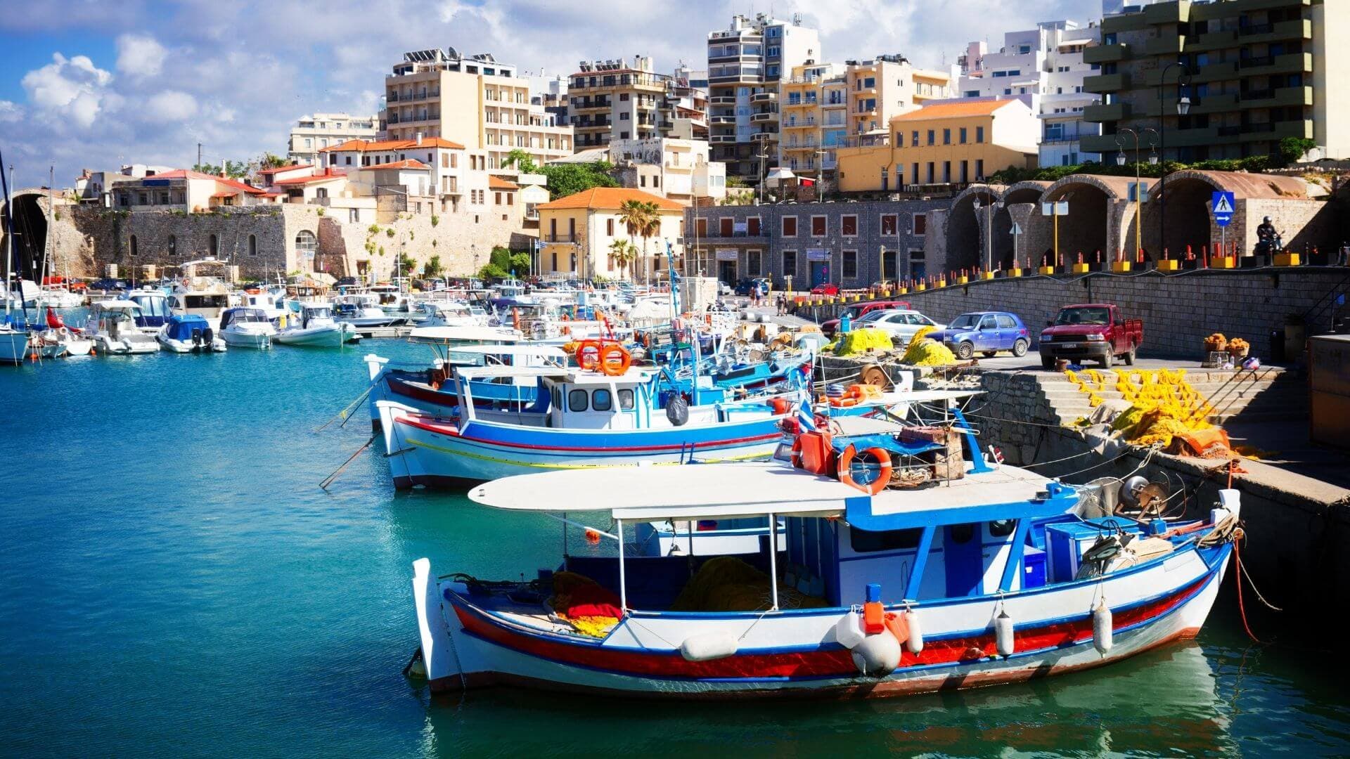 ferryscanner-destination-pages-crete-heraklion (9)