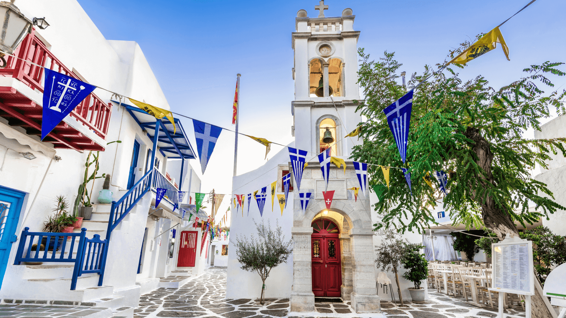 6 FESTIVALS D'AOÛT À NE PAS MANQUER DANS LES ÎLES GRECQUES