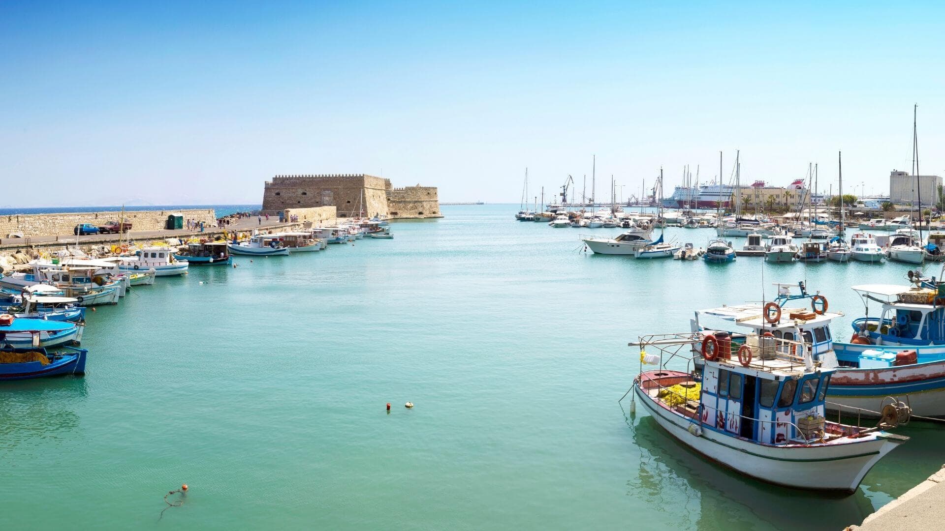 ferryscanner-destination-pages-crete-heraklion (3)