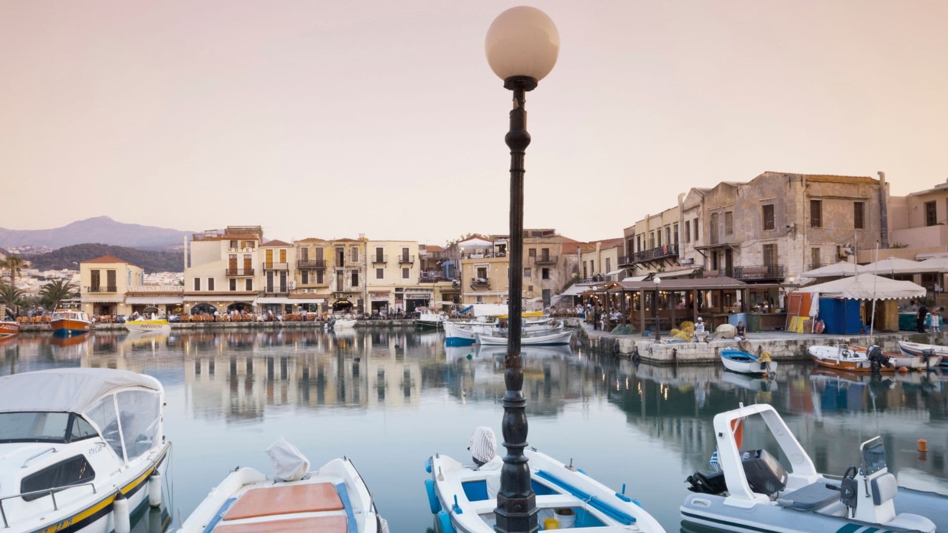 ferryscanner-destination-pages-greece-crete-rethymno (2)