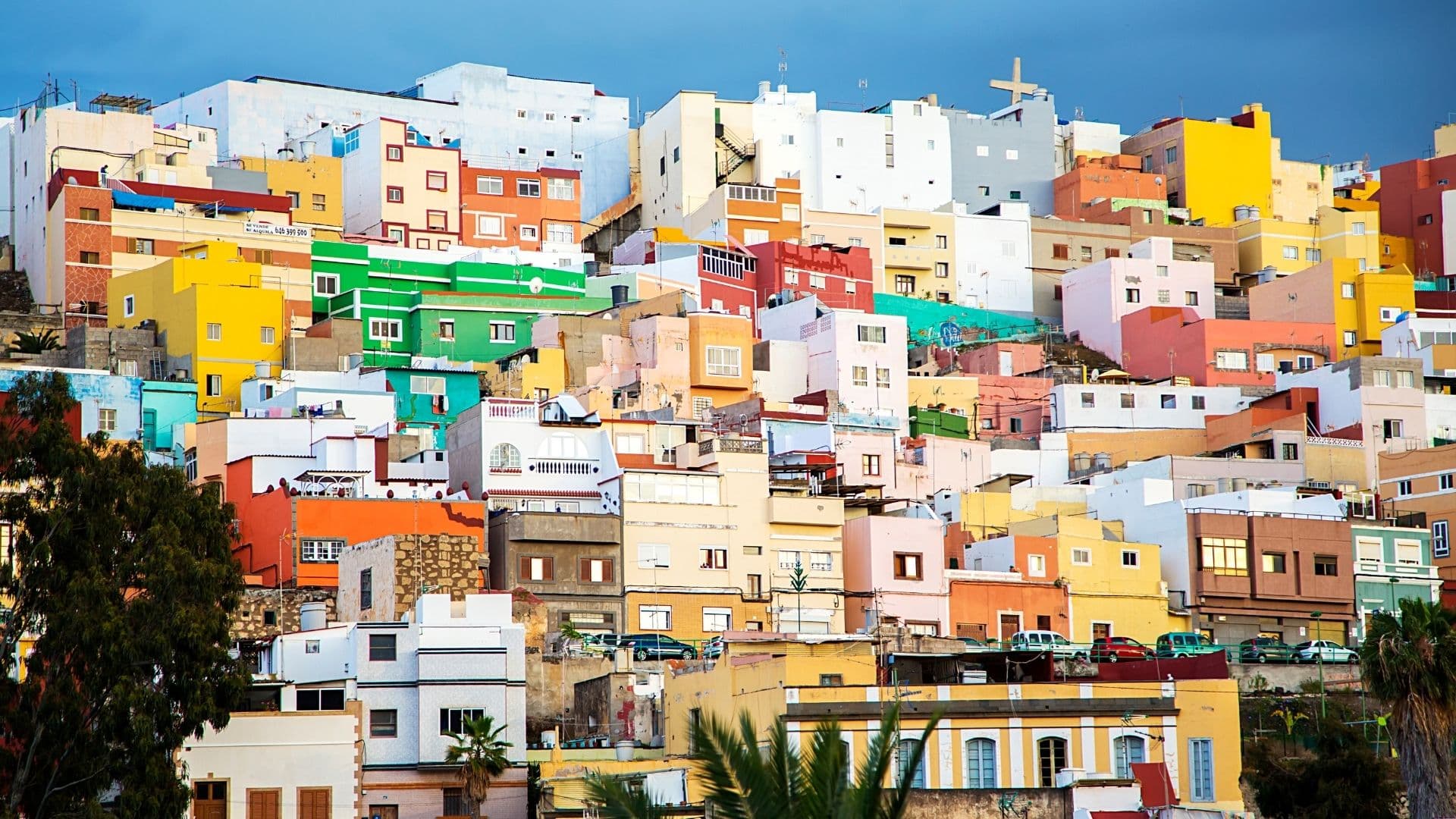 Mediterráneo o Atlántico: vive la Semana Santa en las islas españolas