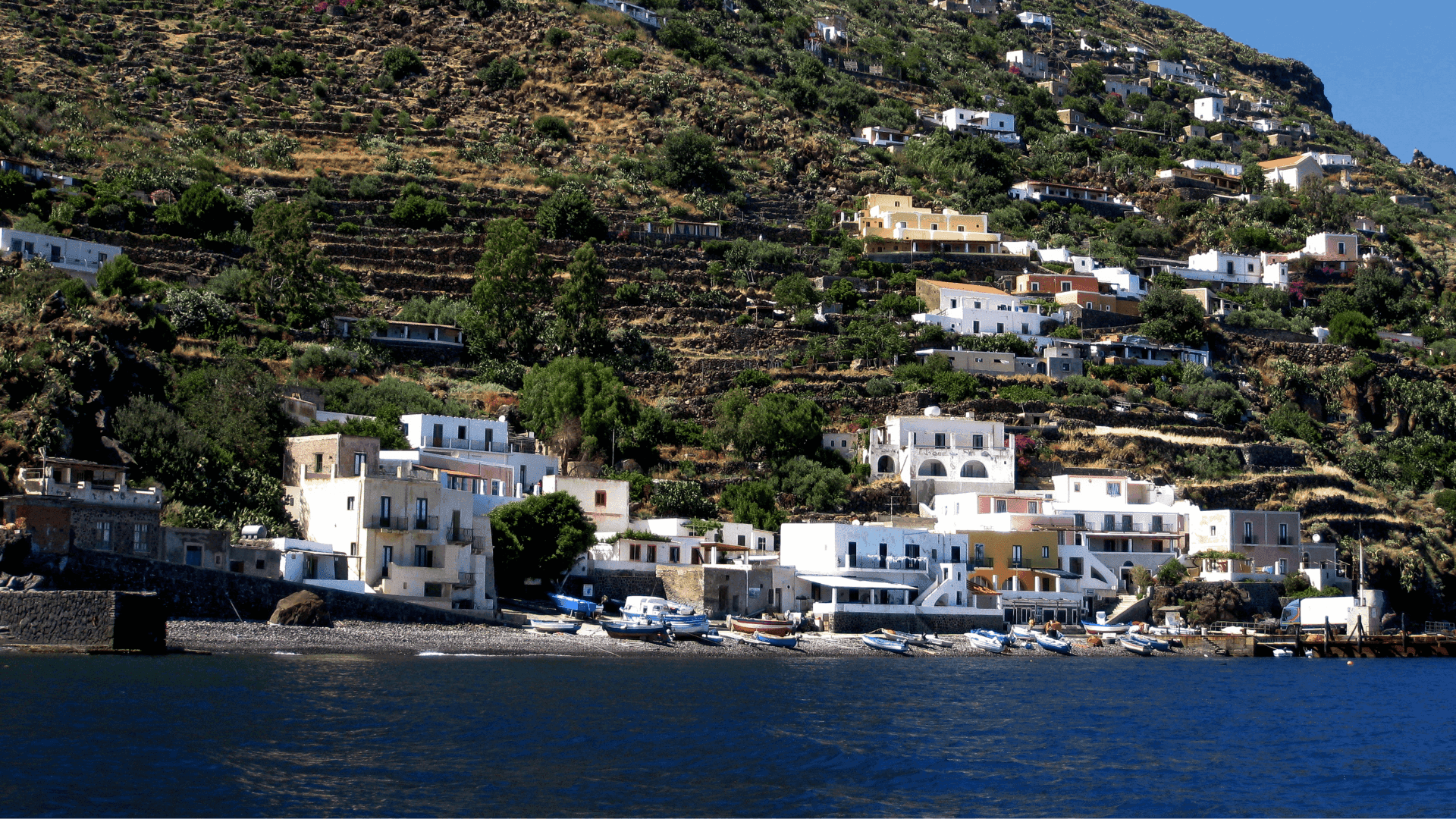 ferryscanner-destination page-italy-alicudi-8