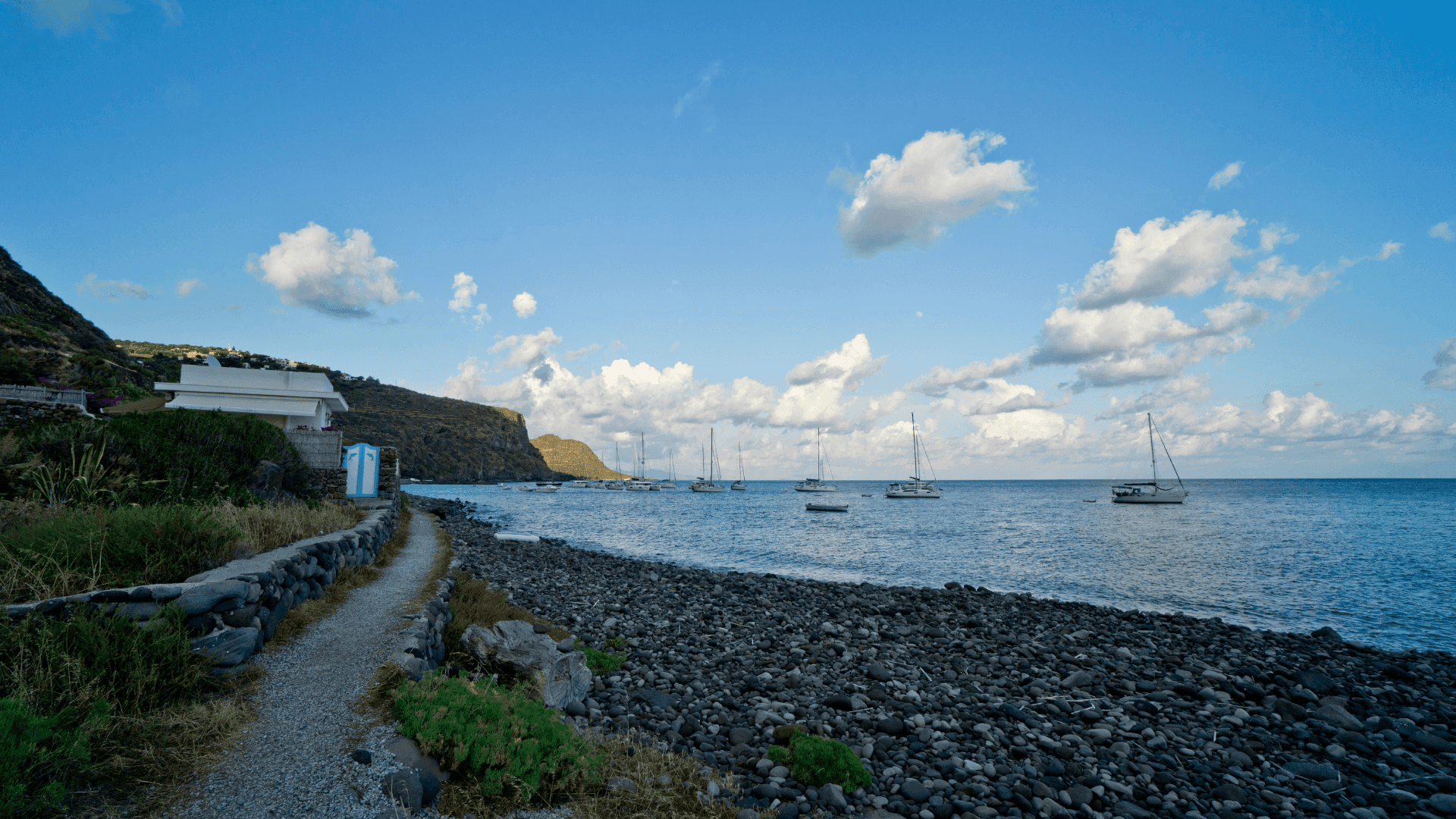 ferryscanner-destination page-italy-alicudi-9