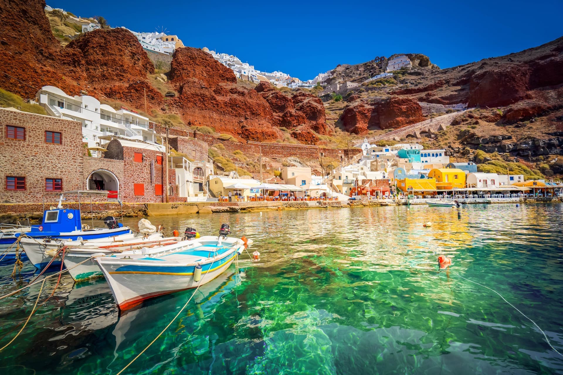 Τα 4+1 πιο Δημοφιλή Ελληνικά Νησιά του 2025